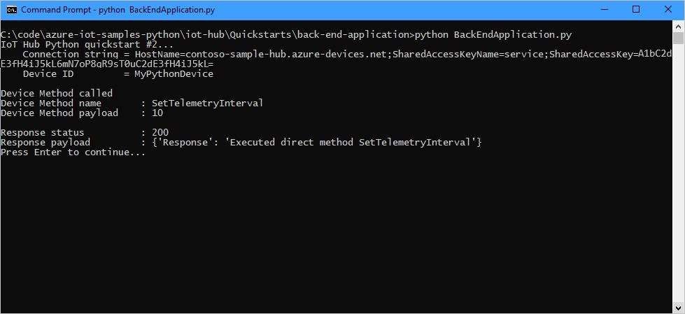 Capture d’écran d’une fenêtre de terminal montrant le résultat de l’appel de méthode directe à partir de l’application de service.